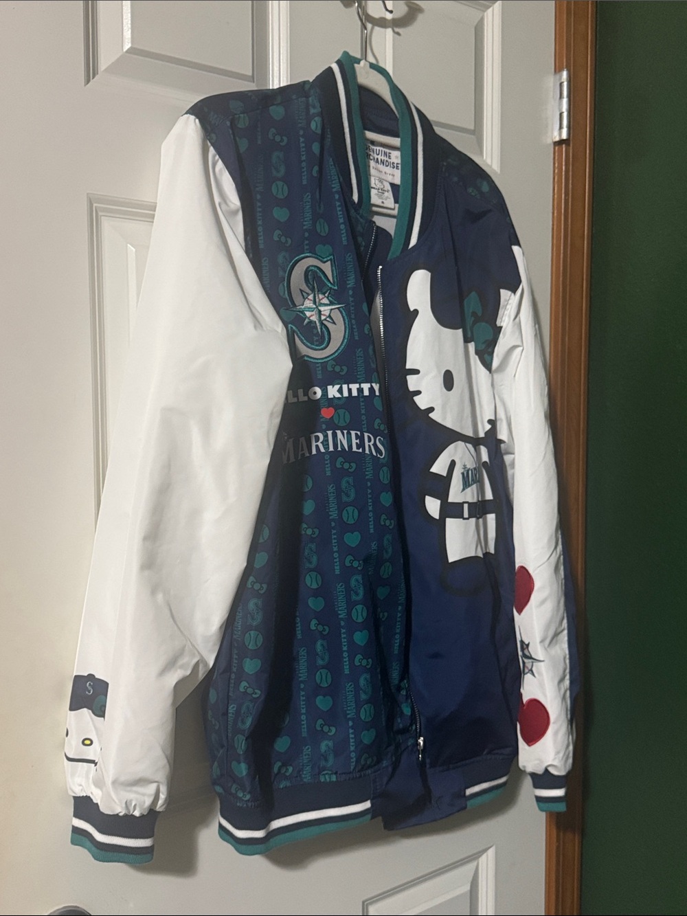 Hello Kitty x Mariners Jacket Size XL